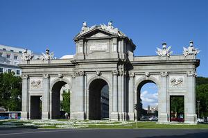Alcala Gate (Puerta de Alcala)
